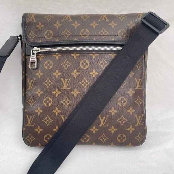 NWT Louis Vuitton Monogram Macassar Canvas Bass MM Messenger/crossbody Bag - Picture 4 of 17
